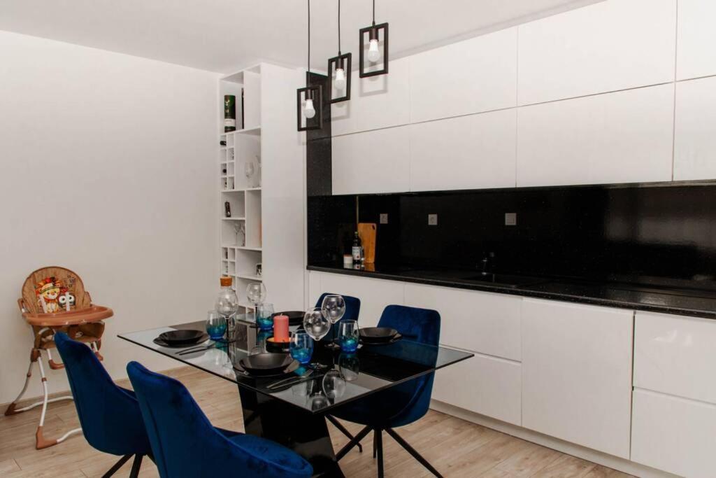 Super Luxurious & Spacious Designer Apartment. Stara Zagora Bagian luar foto