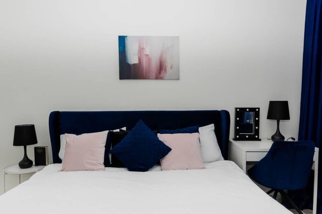 Super Luxurious & Spacious Designer Apartment. Stara Zagora Bagian luar foto